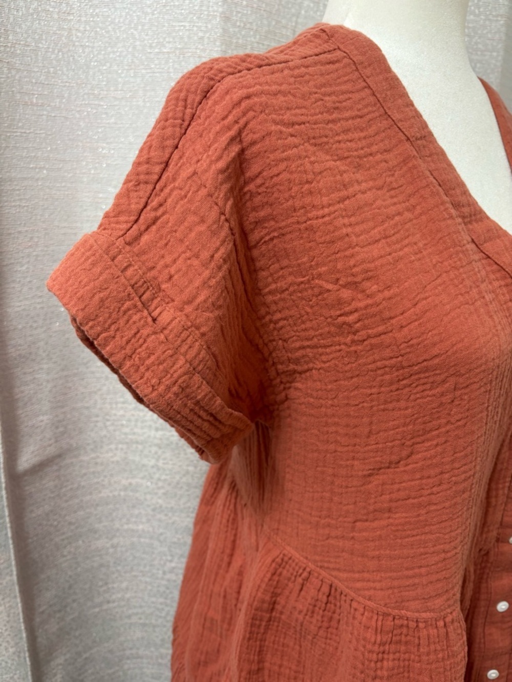 Madewell Lightspun Cuff-Sleeve Button-Front Tiered Mini Dress Boho Size Medium - Picture 6 of 11